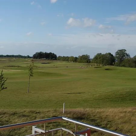 Haus Sarah 3 Am Lorenweg 10 * Göhren-Lebbin