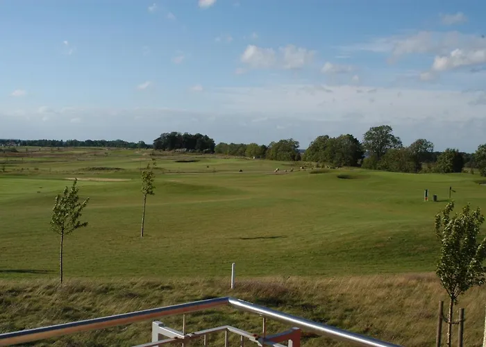 Haus Sarah 3 Am Lorenweg 10 * Göhren-Lebbin